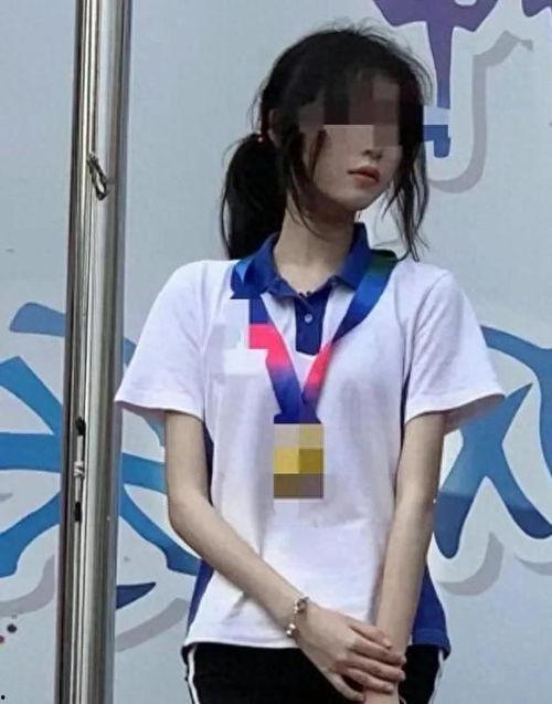 梁爽和闺蜜吃瓜视频播放,揭秘娱乐圈幕后故事