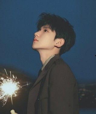 王源吃瓜完整视频,趣味横生，揭秘娱乐圈幕后故事